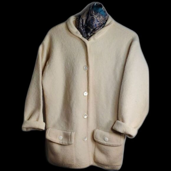 Cascade Classics 100% Wool Jacket/Sweater Cream with Vintage Buttons SZ M - Picture 1 of 8